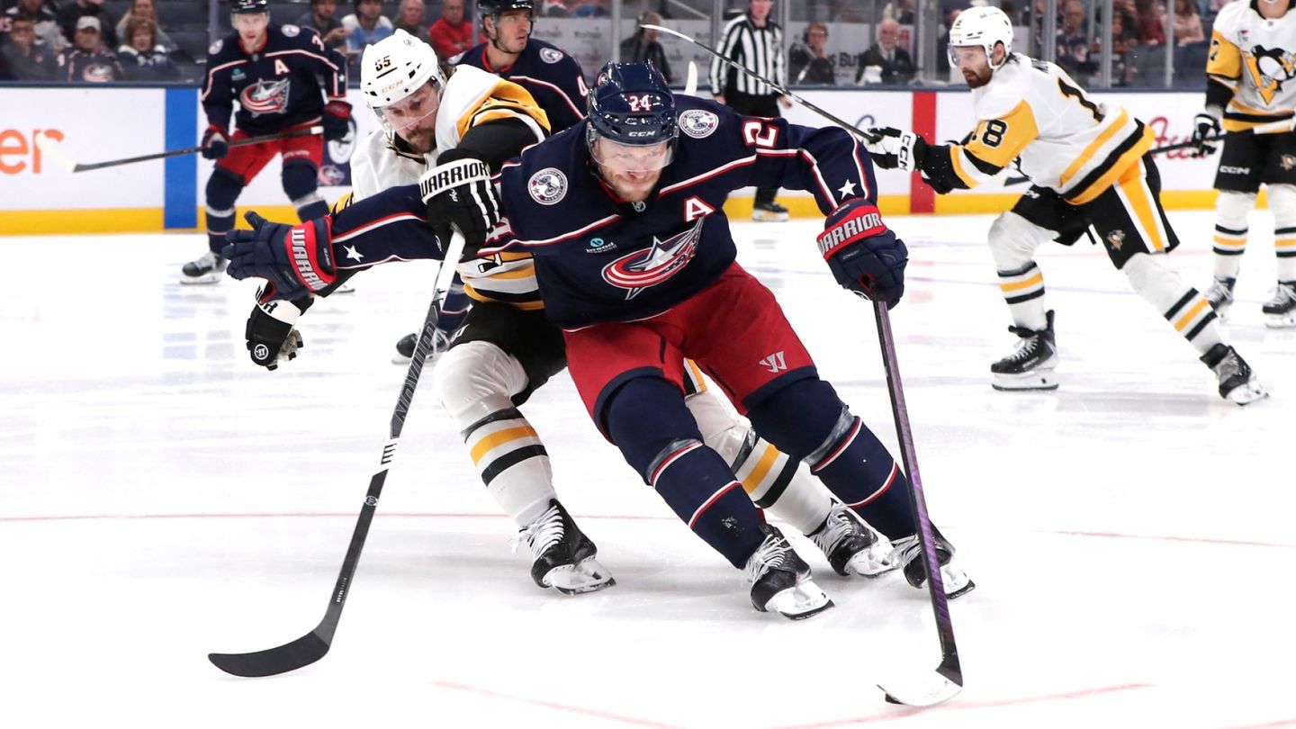 NHL-pelaaja löi vastustajaa haarojen väliin – sai maksimisakon