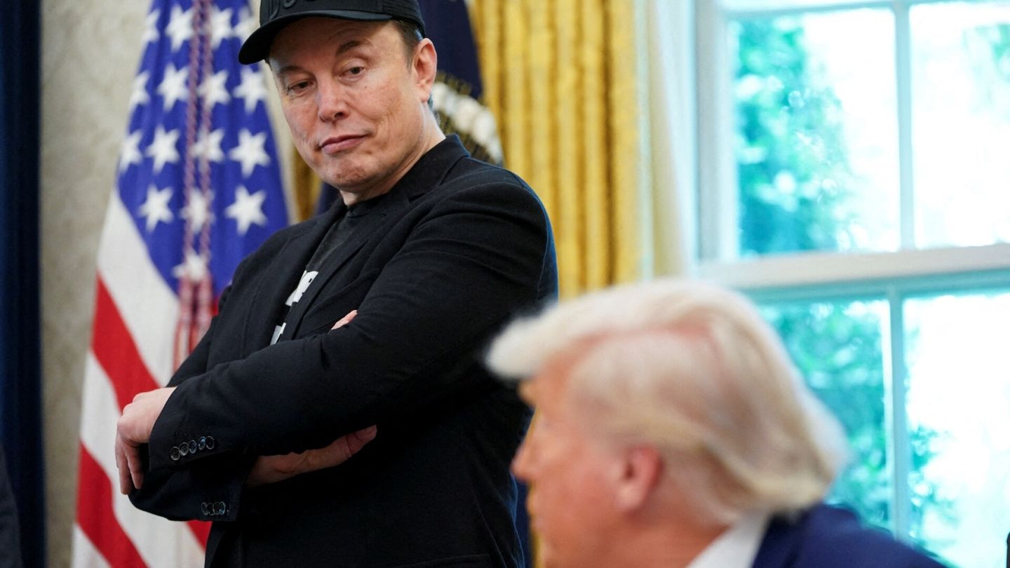 Trump: Musk palautti Ukrainalle pääsyn Starlinkiin