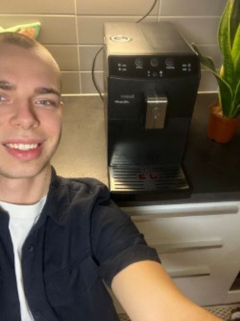 Now Markku Khrishchenovich has an espresso machine, which he plans to switch to something more valuable.