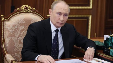 Media: Putinin Valdain-huvilalla jo 12 ilmatorjuntajärjestelmää - Ilta ...