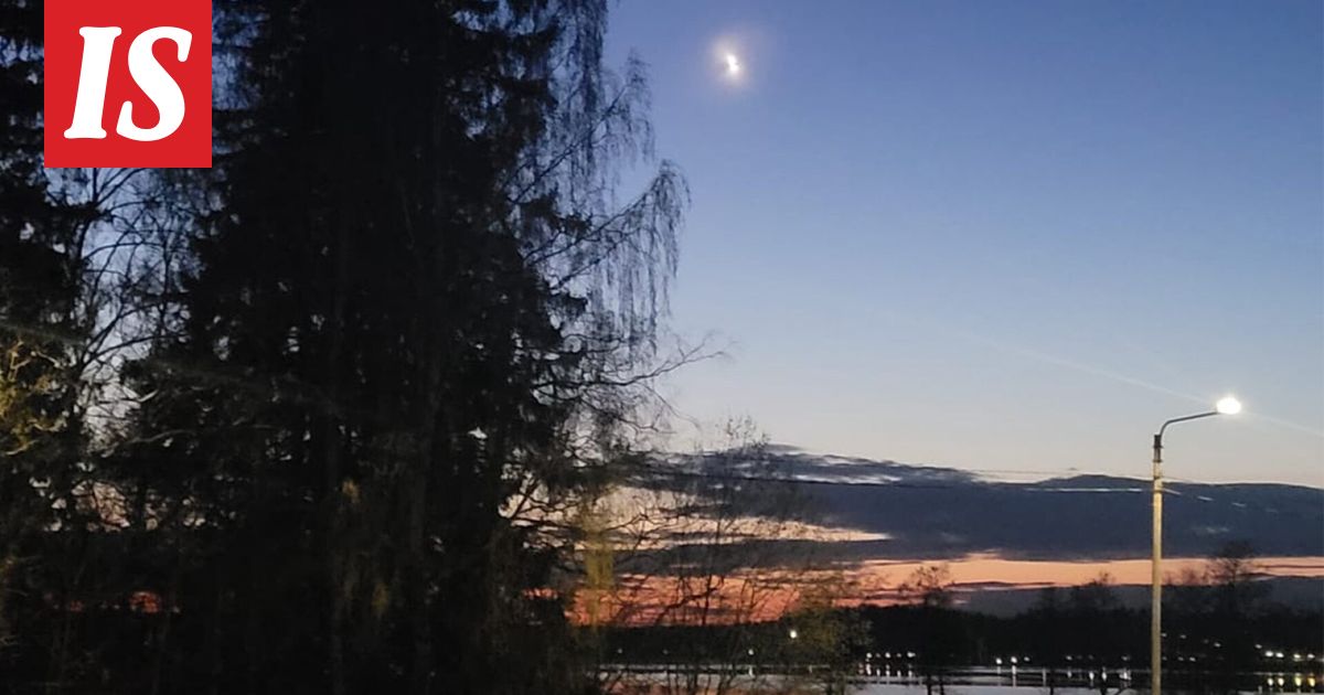 Valoilmi Taivaalla Her tti Huomiota Etel Suomessa N in Se Tallentui 