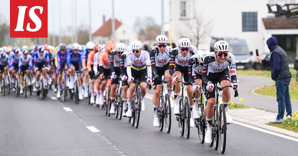 Paikallisjuna ilmaantui keskelle kisaa