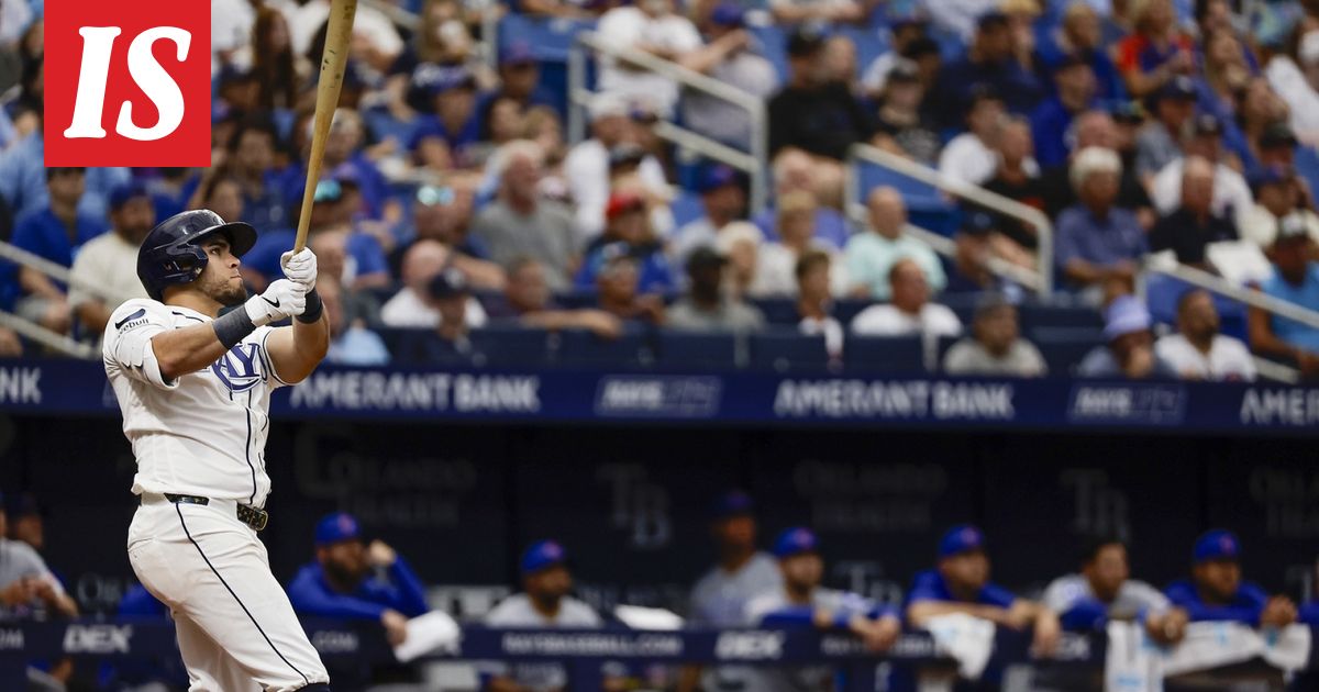 Nyt näkyi liikaa: Katsojan intiimialueet paljastuivat suorassa lähetyksessä