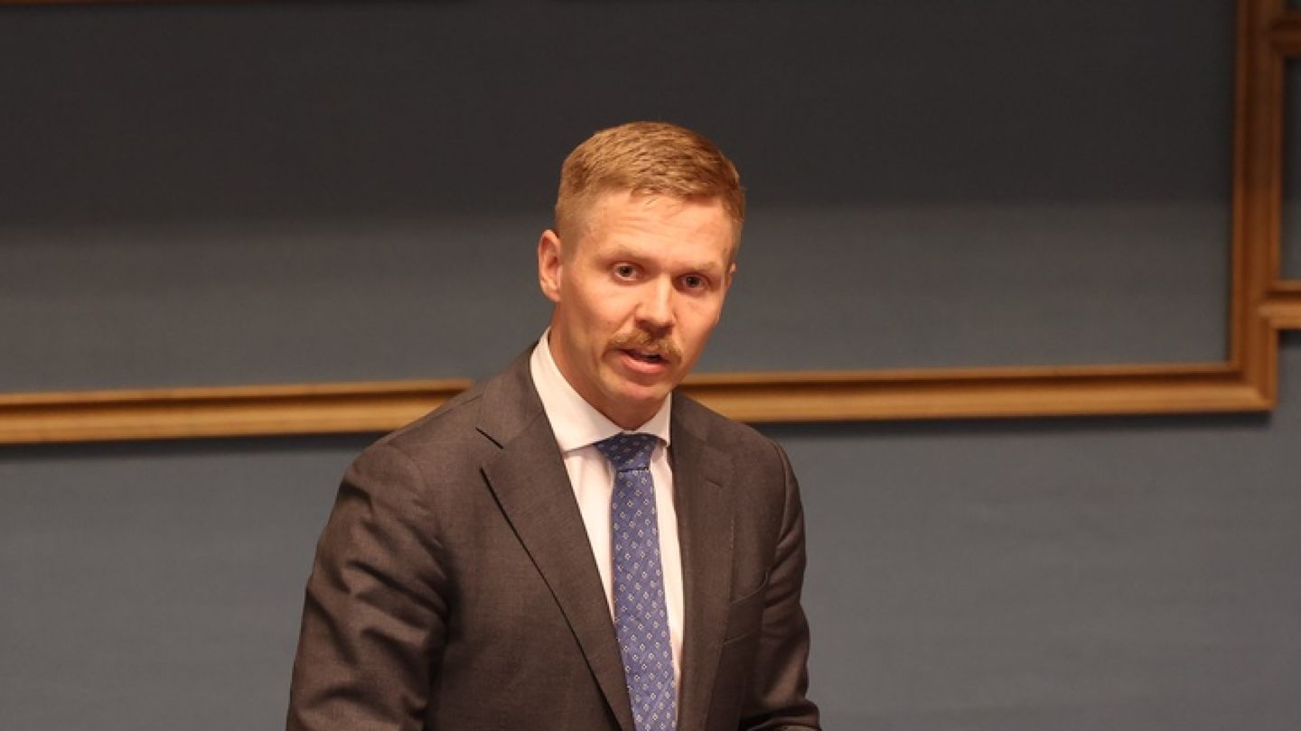 Kansanedustaja jyrähtää ”köllöttely-yhteiskunnasta” – ei lyhyemmälle työviikolle