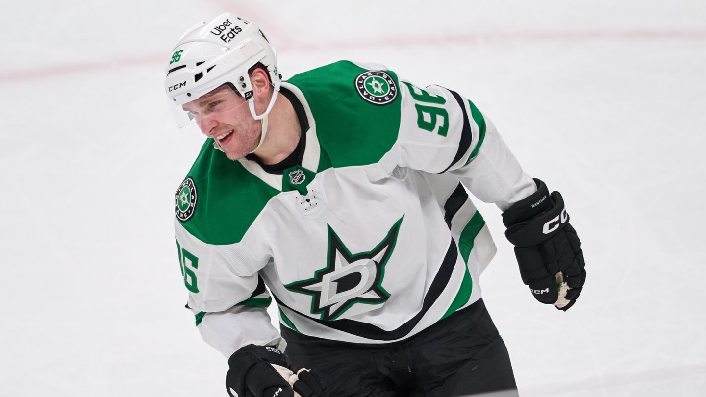 Mikko Rantanen sai buuauksia – Arttu Hyry iski alivoimamaalin