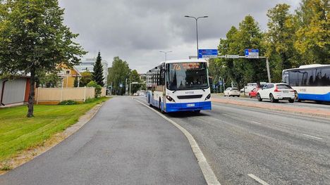 Kesäkaudelle ehkä lisätään bussivuoroja Nokia–Tampere-välille, koska viime kesänä ne olivat usein täynnä. ”Meillä on tarkoitus järjestää vuorot niin, että kaikki mahtuvat kyytiin”, Nyssen suunnittelupäällikkö Juha-Pekka Häyrynen sanoo.