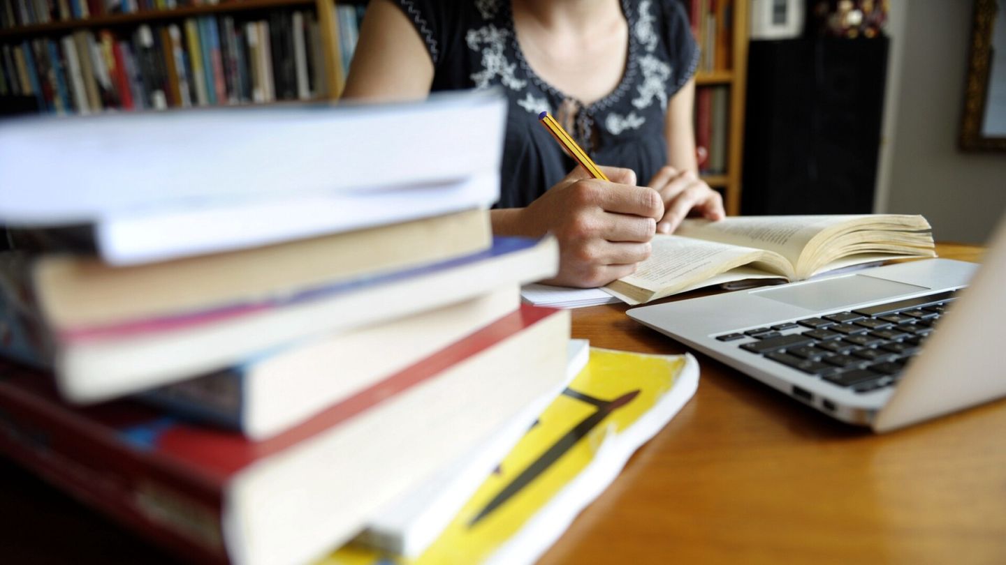 Applicants for law should adopt a 200-page statement in three days