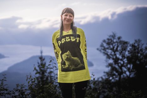 –Unelma olisi, että mulla olisi joskus oma työhuone tai pieni keramiikkapaja, missä voisin vetää kursseja ja ylipäätään tehdä sitä, mihin mut on luotu, Milla-Maaria sanoo.