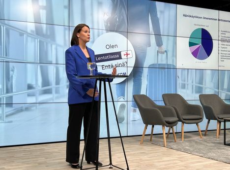 Disruption behavior increased in air transport, liquor the most common cause