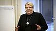 Valtioneuvoston kanslian omistajaohjausosaston osastopäällikkö, ylijohtaja Maija Strandberg torstaina valtioneuvoston tiedotustilaisuudessa.