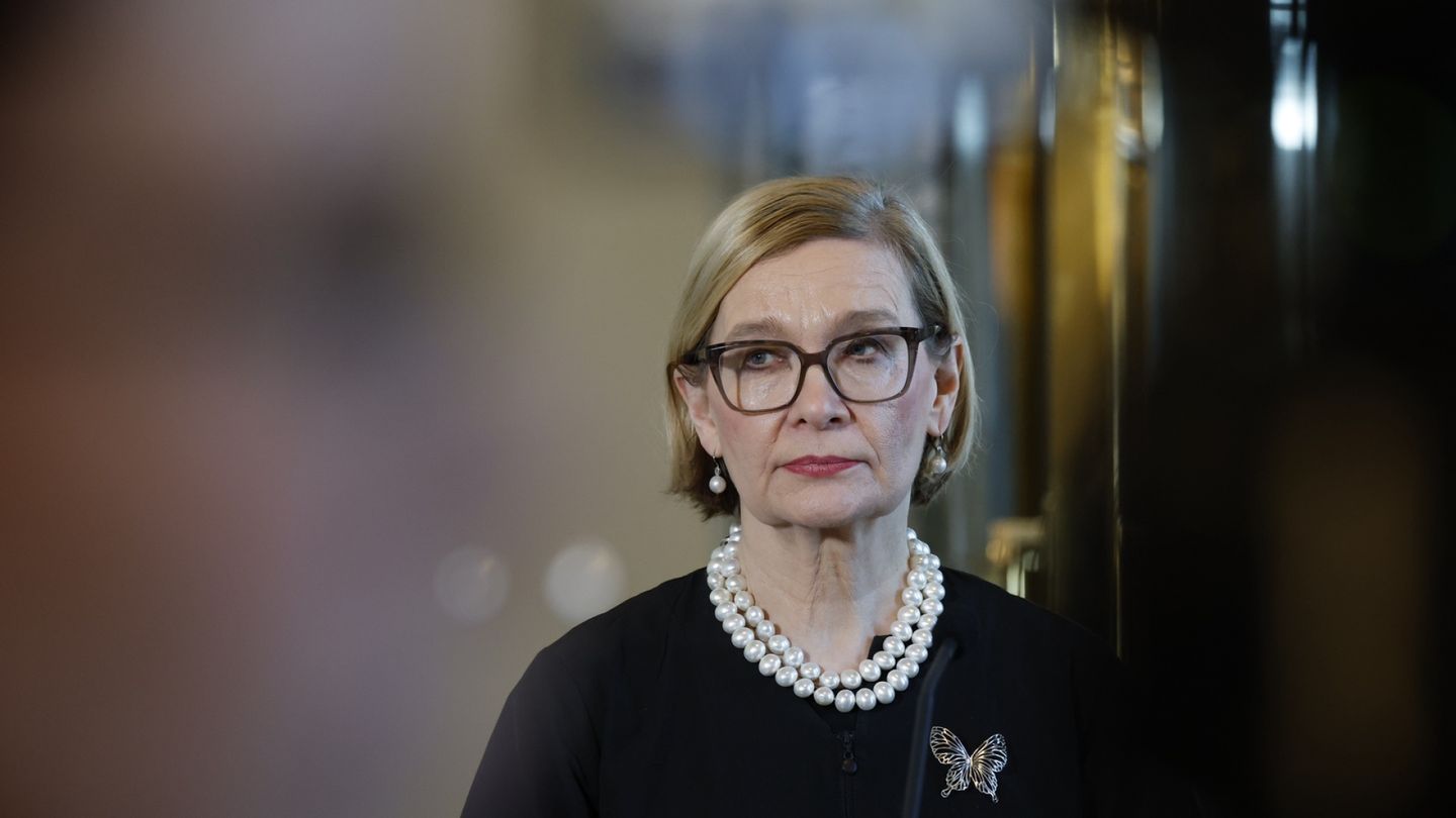 Eduskunta | Viranomaislähde HS:lle: Joihinkin kansanedustajien koteihin on saatettu murtautua