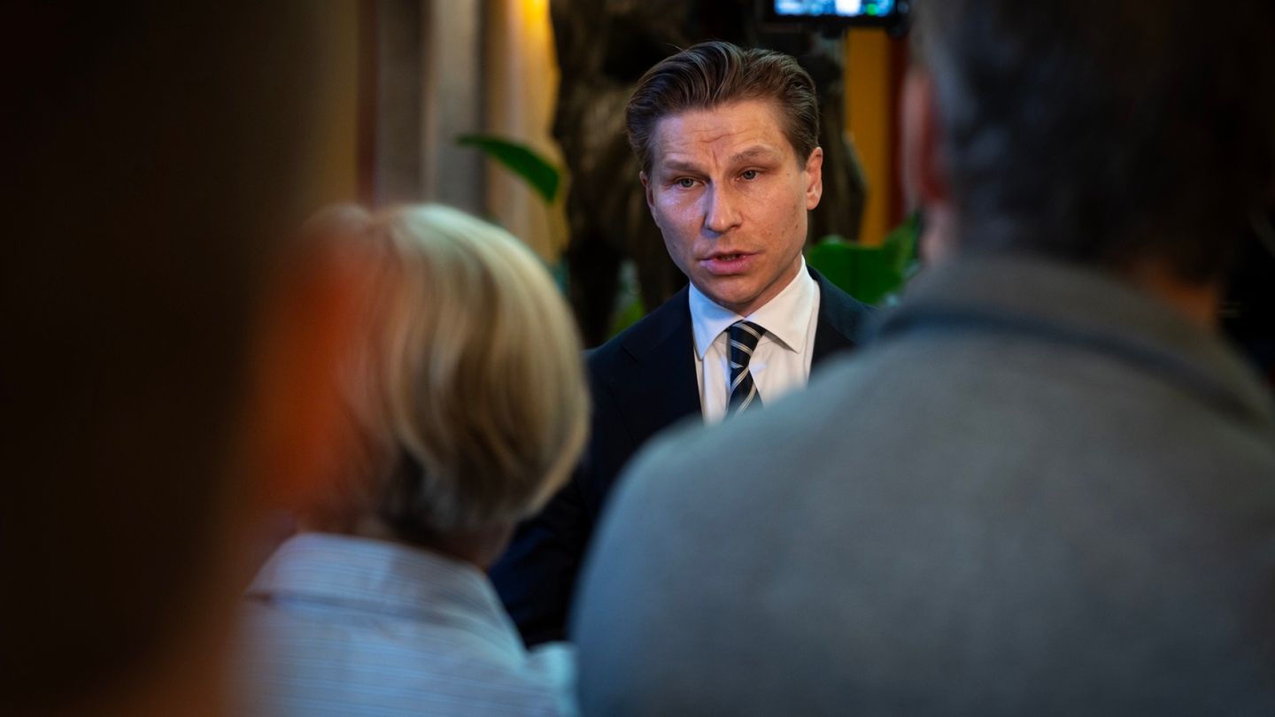 Politiikka | Sdp esittää Orpon hallitukselle epä­luottamusta “poukkoilevan” Lähi-idän politiikan vuoksi