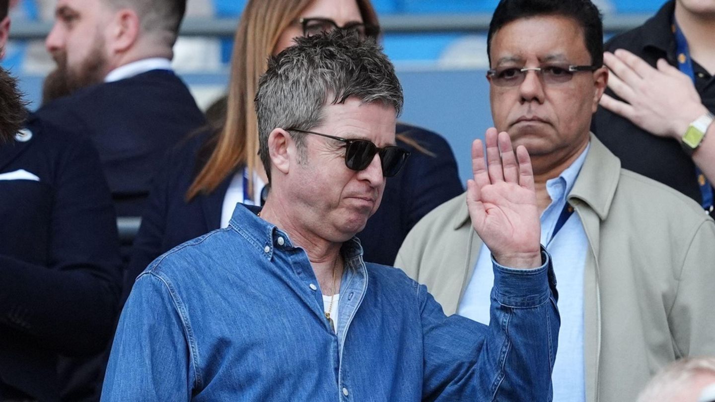 Liam Gallagherilta raju purkaus Manchester Cityn tuomiosta