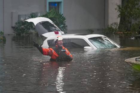 Emergency personnel outside a residential building in Clearwater, Florida on Thursday.