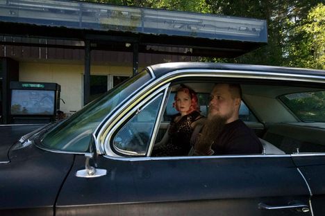 Kristiina Sand Ja Ville Syrj Harrastavat Jenkkiautoja Valkeakosken kristiina-sand-ja-ville-syrj-harrastavat-jenkkiautoja-valkeakosken