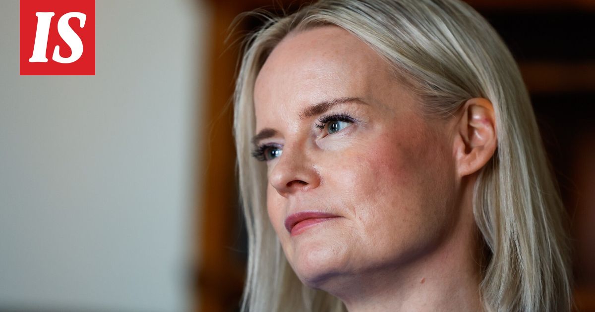 Riikka Purralta synkkä arvio – käsillä saattaa olla historiallinen kriisi