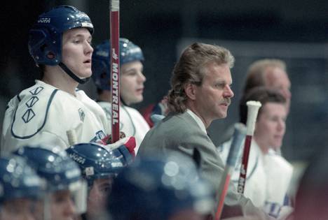 Head coach Pentti Matikainen piloted Finland to silver at the World Cup in Prague in the spring of 1992.