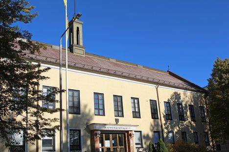Uusi kaupunginvaltuusto kokoontuu ensimmäiseen kokoukseensa kaupungintalolle maanantaina 2. kesäkuuta. Yleisö voi seurata kokousta lehteriltä tai kaupungin youtube-kanavalta.