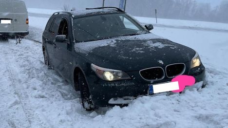 Viroon rekisteröity BMW oli pahasti jumissa.