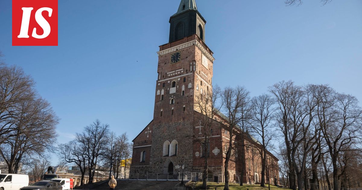 IL: Kerrostalo joutui käsittämättömän vandalisoinnin kohteeksi – lähes kaikki postiluukut tuhottiin