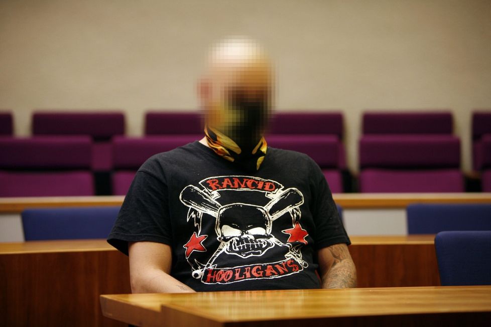 Syyttäjä kuvaili baarissa tapaamansa naisen murhannutta miestä erittäin vaaralliseksi.