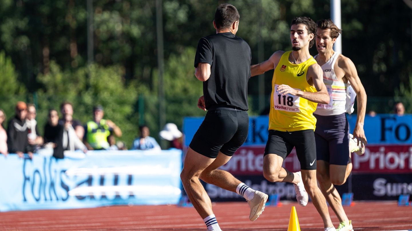 Long Jumper Veers Onto Track, Narrowly Missing Collision in Swedish Athletics Meet