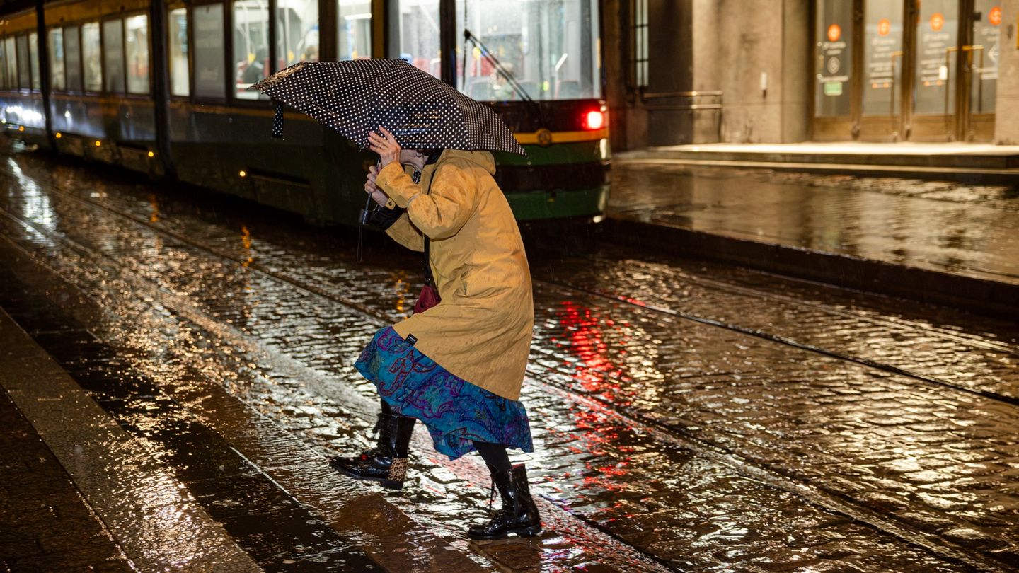 Climate change | Global temperature exceeded the 1.5-degree risk threshold in September for the second consecutive month