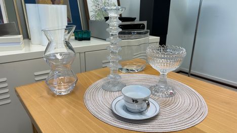 Arabiaa, Iittalaa ja muun muassa Pentikiä on paljon.