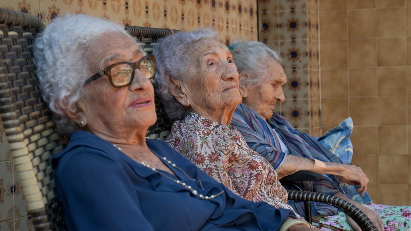 Three Brazilian Sisters, Aged 109, 104, and 103, Named World's Oldest Living Siblings