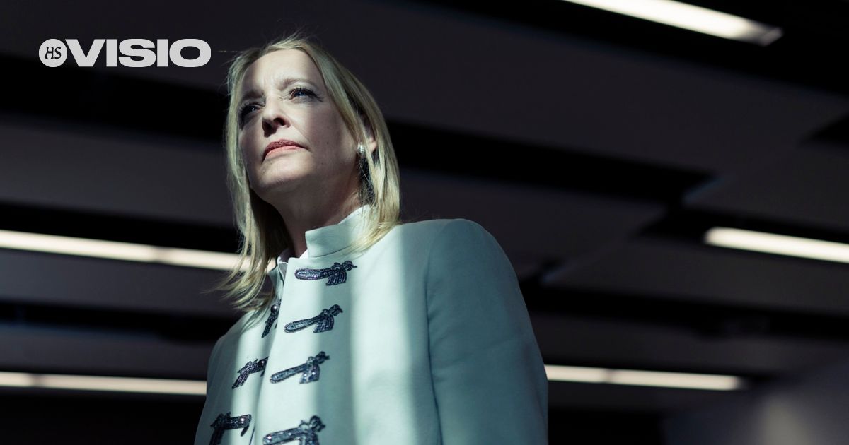 Liike-elämän supertähti Julie Sweet: Kaikki ihmiset eivät pärjää ...