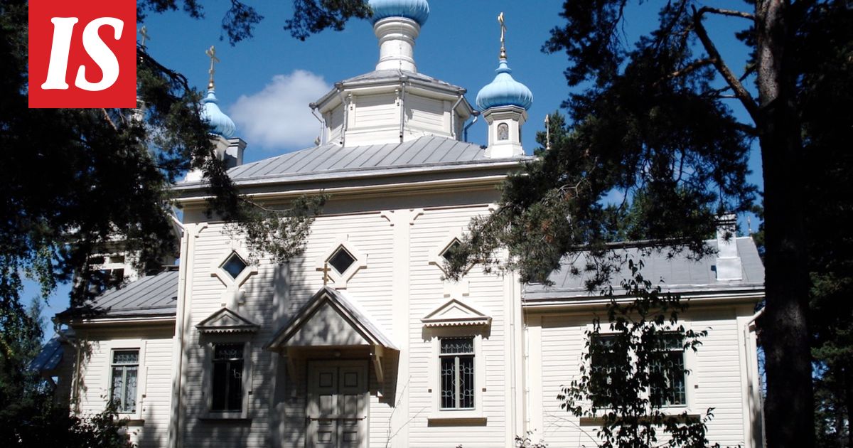 Kirkon alta löytyi kranaatti Hangossa