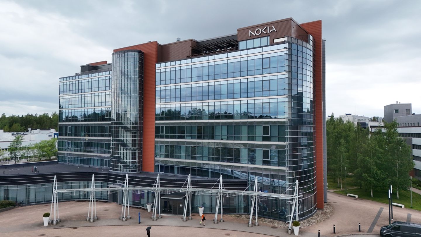 HS:n tiedot | Nokia aikoo vähentää Suomesta yli 200 työtehtävää