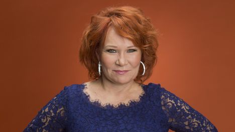 Vicky Roti Kirja: Vicky Rosti, 59, ei salaile kauneusleikkaustaan – hämmästyi ...