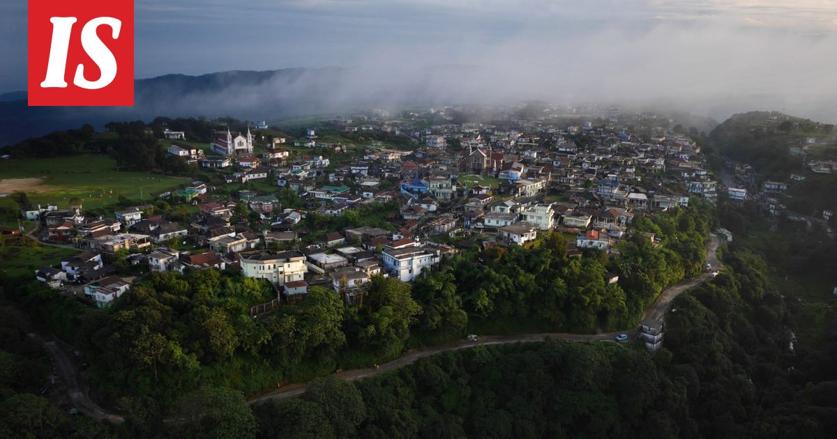 Intian idea rajavalvontaan: käärmeitä ja krokotiileja