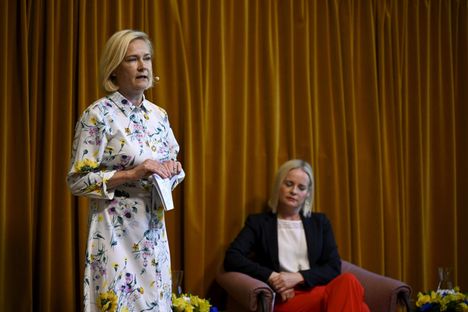 Sisäministeri Rantanen Oulun puukotuksista: Tuomitsee ääri­oikeiston ...