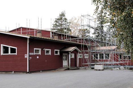 Kiukaisten Yhteiskoulu