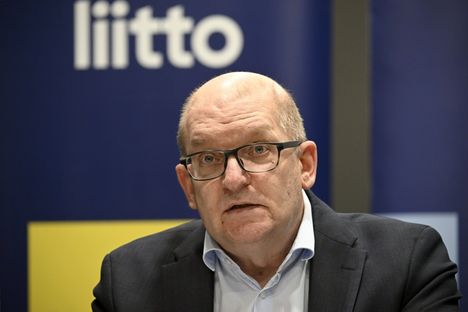 Teollisuusliiton puheenjohtaja Riku Aalto kuvattuna viime marraskuussa.