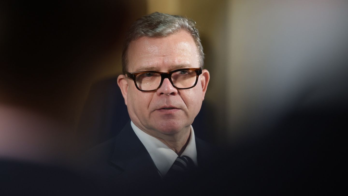 Finnish Government Convenes for Final Budget Session Amidst Savings Push