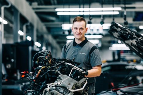 MAINOS: KäyttöautoLähdössä lomalle omalla autolla? – Mekaanikon vinkit: tarkista nämä asiatMikään ei harmita niin paljon kuin matkan keskeyttävä vika, jonka olisi voinut hoitaa kuntoon jo kotipihassa tai tutulla korjaamolla.