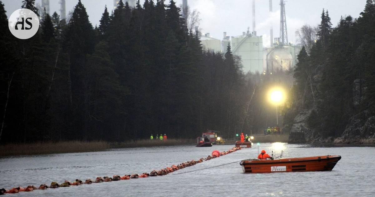 The police are investigating whether a foreign ship is connected to the Finnish-Estonian cable disruption – A Finnish patrol ship escorted a tanker connected to the Russian shadow fleet off Porkkala