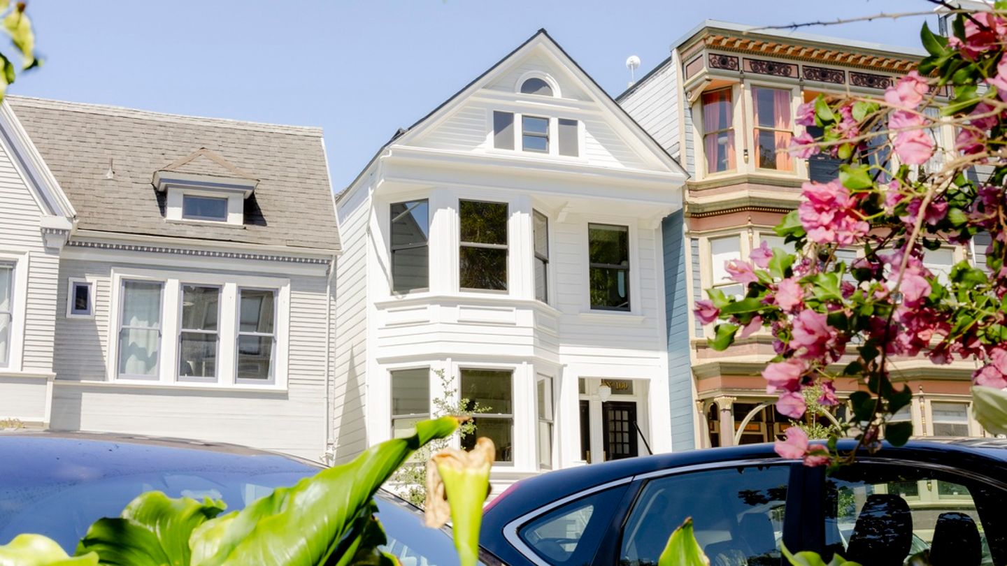San Francisco's Housing Market Chaos Fueled by Young Millionaires