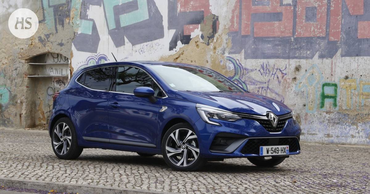 Renault Clio’s clutch broke in the middle of parking practice