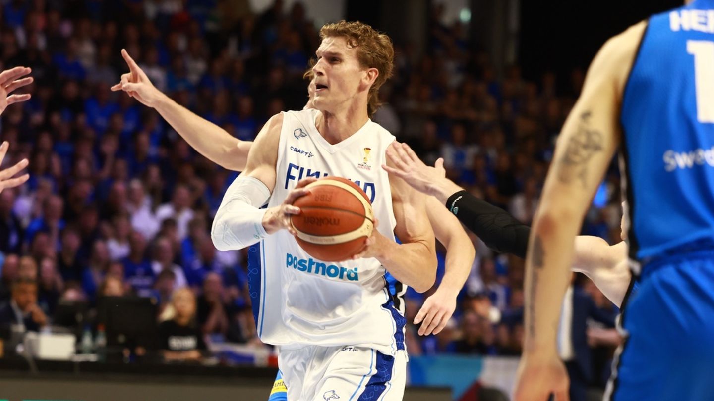 Lauri Markkanen injured his leg against Estonia: ‘It feels a little strange’