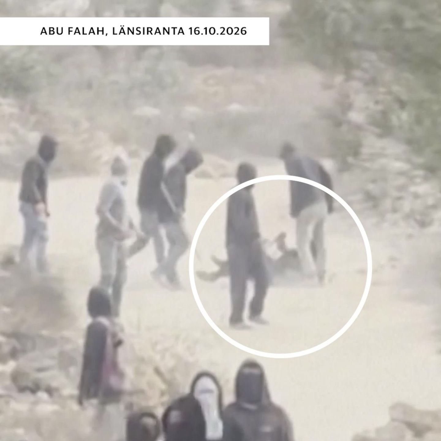 Israel | Siirto­kuntalaiset pahoin­pitelivät ranskalaisen pormestarin ja amerikkalais­kuvaajan