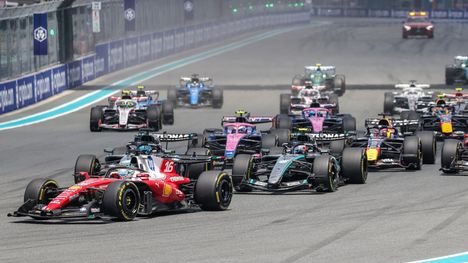 Formula 1: Miamin kilpailua siirrettiin sääennusteen vuoksi 1 Miamin osakilpailua uhkaavat rankkasateet.