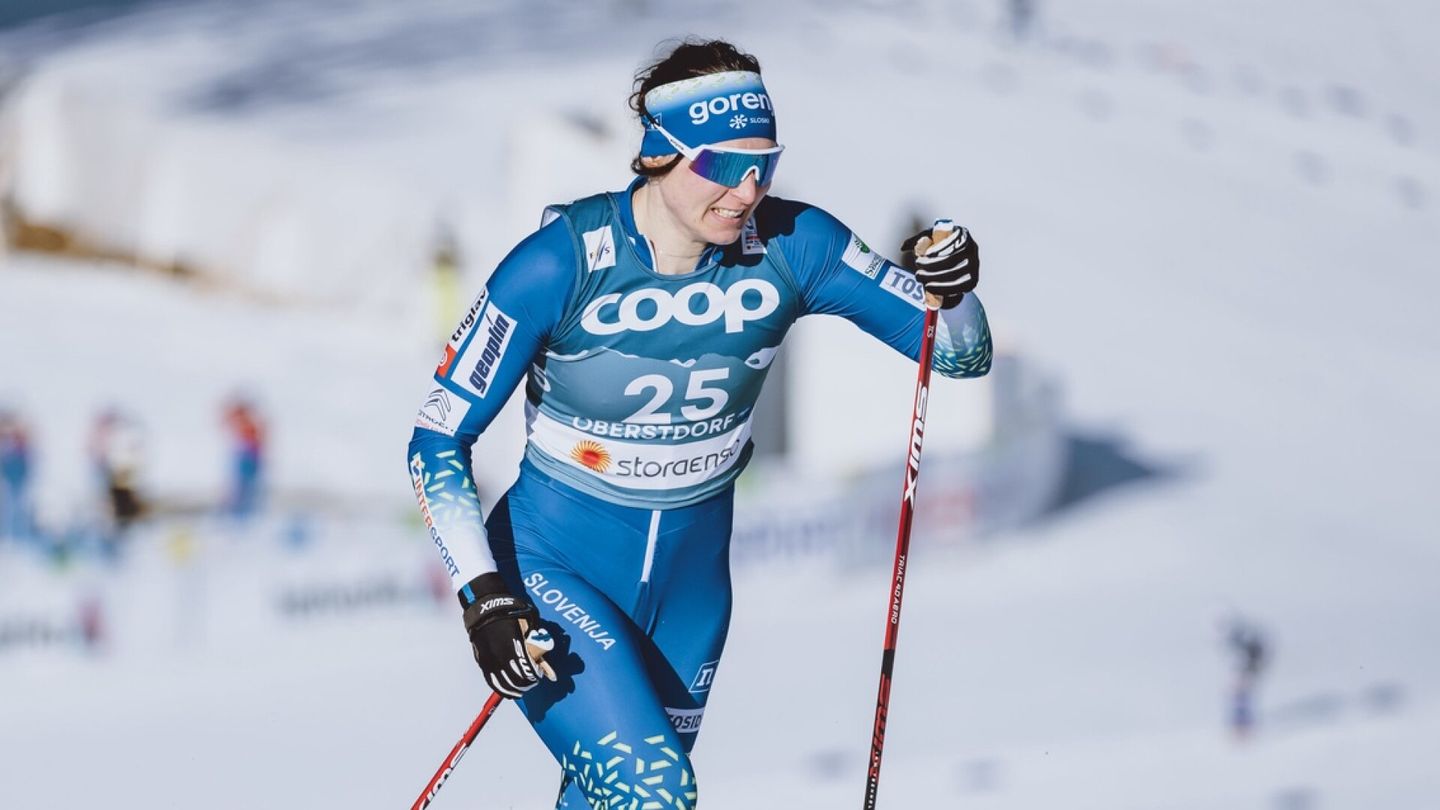 Two ski jumping medallists retire