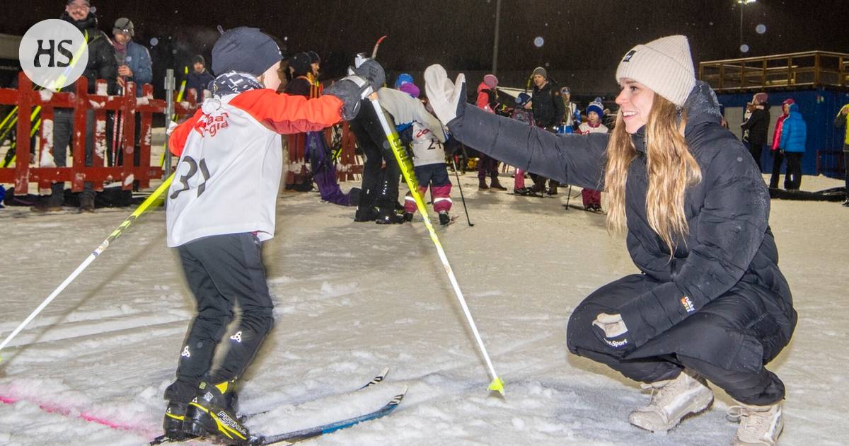 Jasmi Joensuu and Keijo wilded a crowd of more than a hundred people in Hakunila