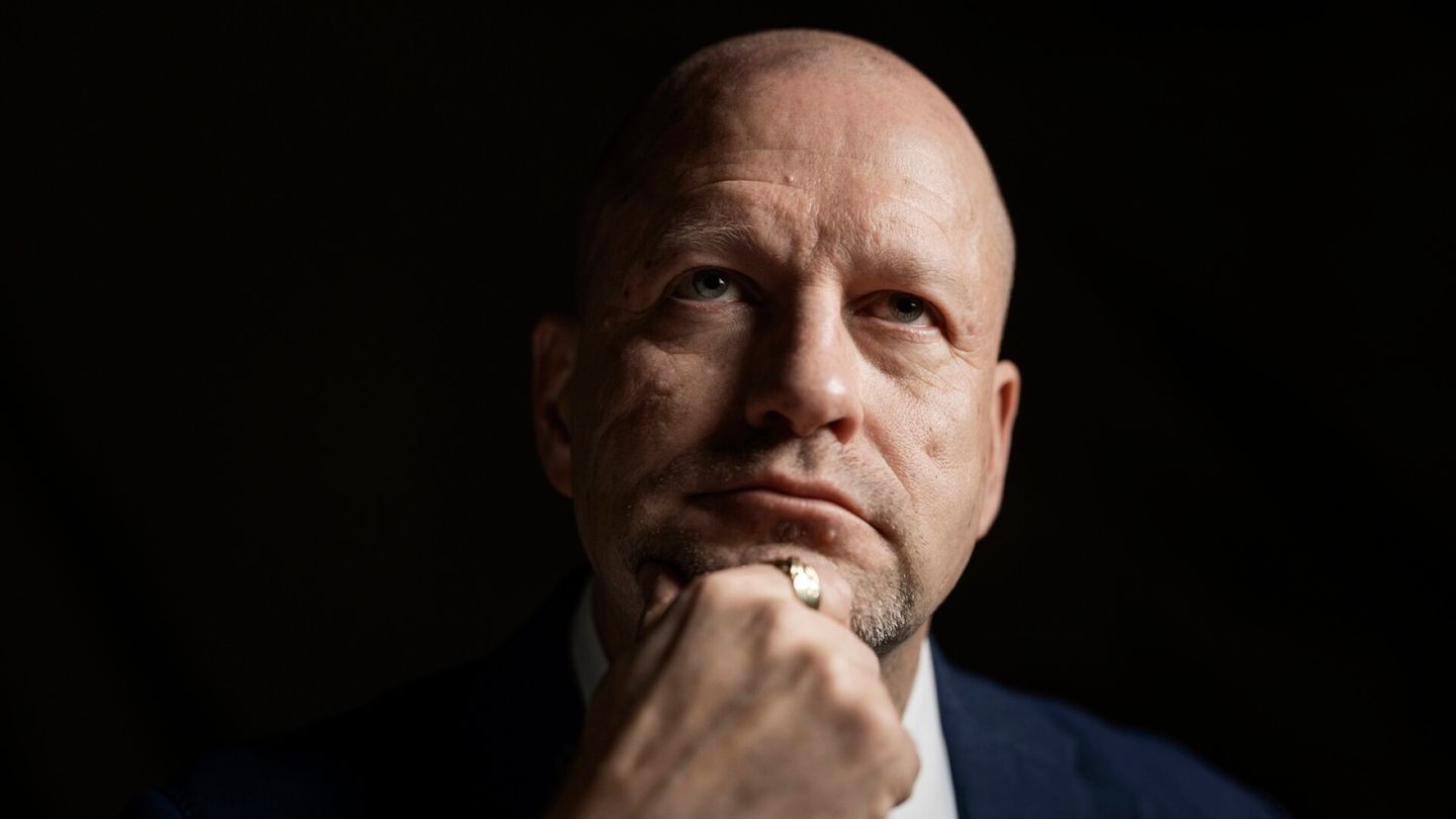 Oikeudenkäynnit | Baari-ilta päättyi ampumiseen: Kansan­edustaja Timo Vornanen oikeuden eteen