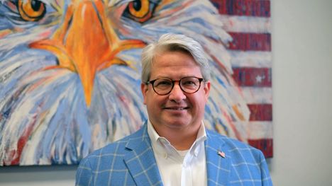 Gabriel Sterling tuli kansainvälisestikin tunnetuksi, kun hän kritisoi vuoden 2020 vaalien jälkeen ankarasti Trumpia ja todisti tätä vastaan oikeudenkäynnissä.