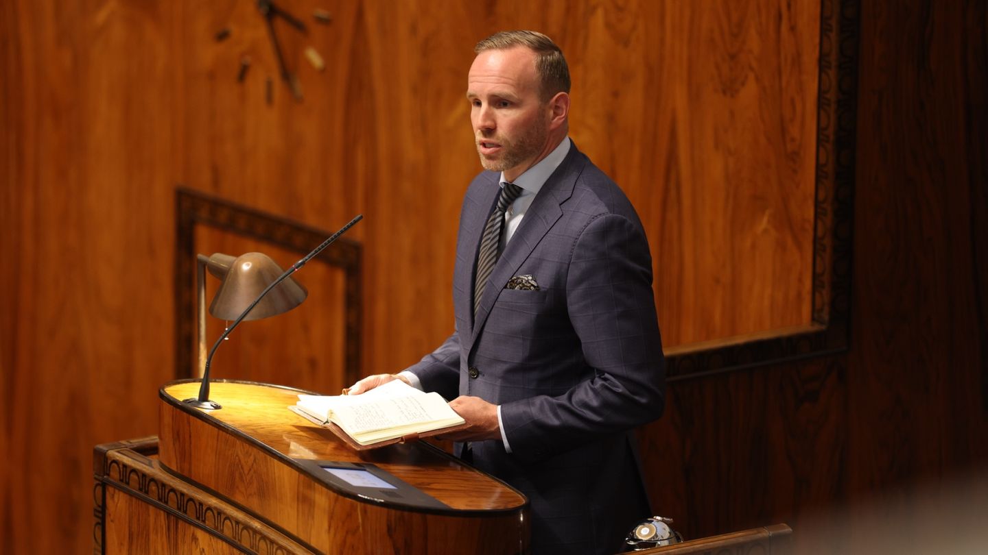 Finnish Minister Defends MPs' Reality TV Appearances, Citing Public Trust